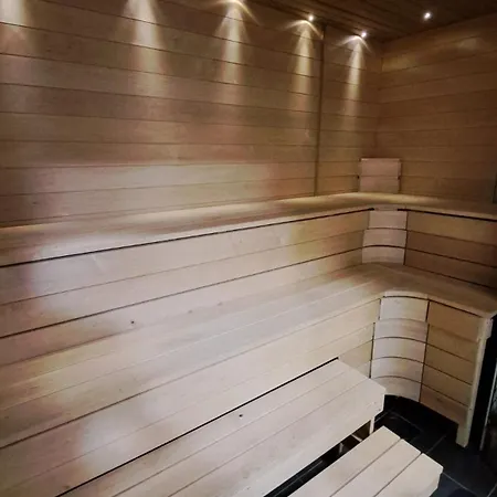 Arctic 公寓 佩洛